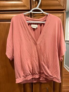 Anthropologie pink V-neck short sleeved blouse size large